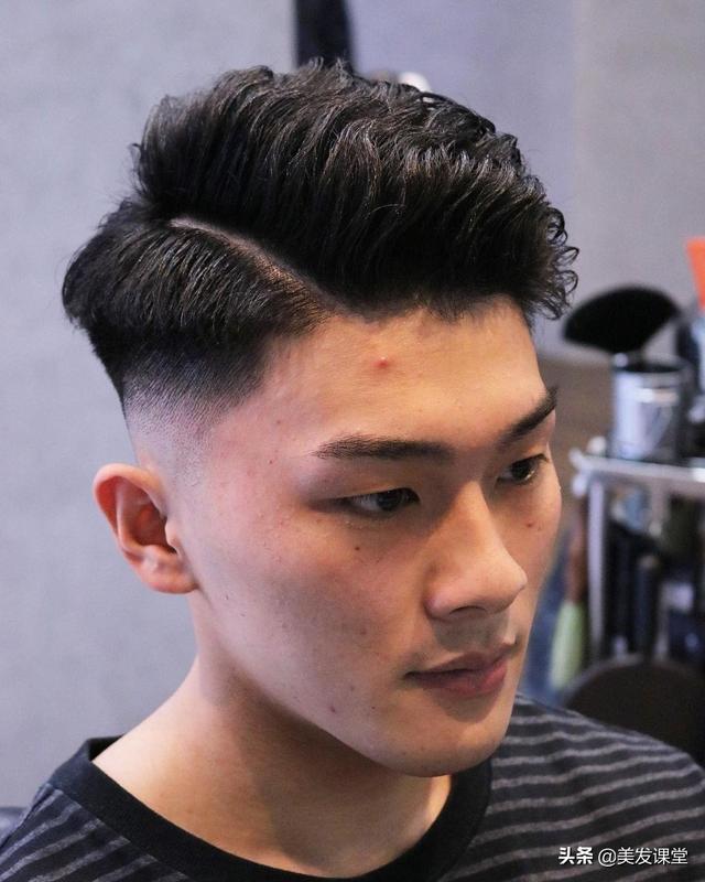 男生纹理发型短发？20款男生粗硬发发型