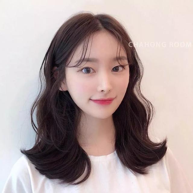 锁骨发型图片女？三款小甜豆的锁骨发