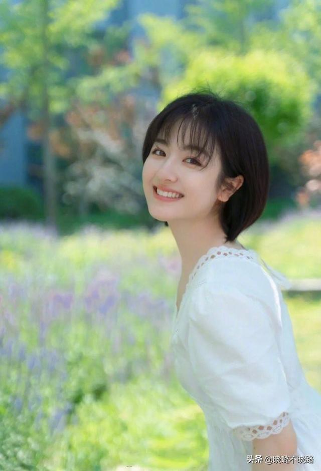 短发发型图片女减龄2022？2022年最流行的发型