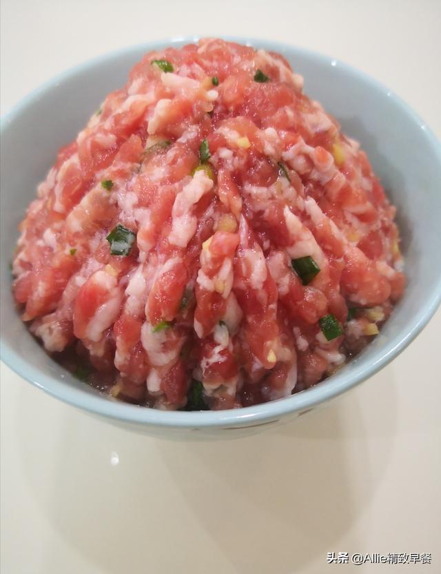 如何用电饭锅做蛋糕？电饭锅蛋糕的制作方法