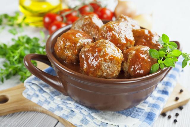 肉丸子不油炸的做法？肉丸子怎么做好吃又简单