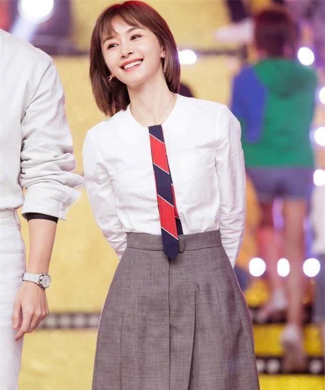 圆脸适合的发型图片女？5款圆脸女生最适合的发型