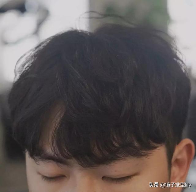 男士最新流行发型图片？2020新流行男士烫发18款