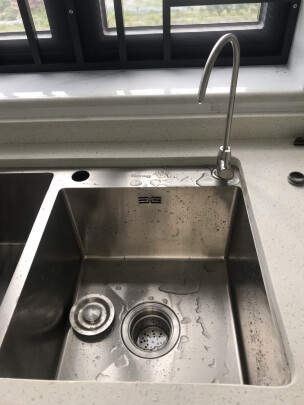 外观展示讲讲安吉尔净水器哪款最适合家用？来听听业主感受