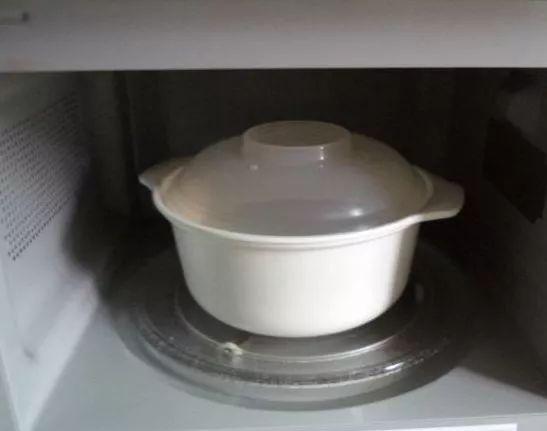 微波炉能做蛋糕吗窍门？没有烤箱怎么做蛋糕