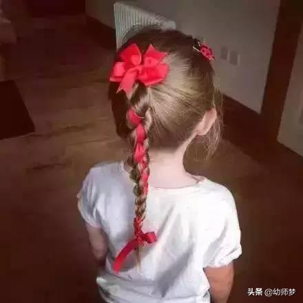 小女孩发型图片绑扎？简单又漂亮的小女孩发型