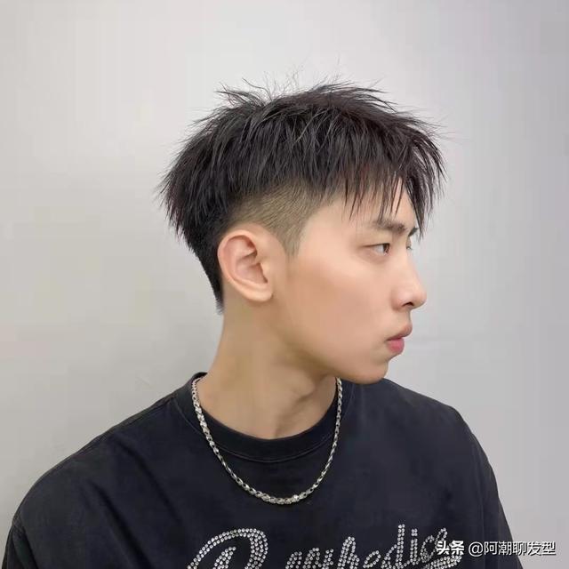 最流行的男生发型排名？3款流行男生发型图鉴