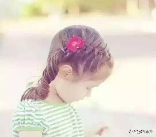 小女孩发型图片绑扎？简单又漂亮的小女孩发型