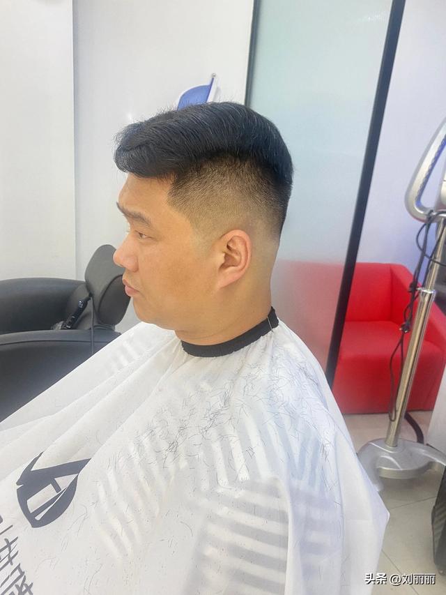 男生剪什么发型好看？14款帅的不后悔