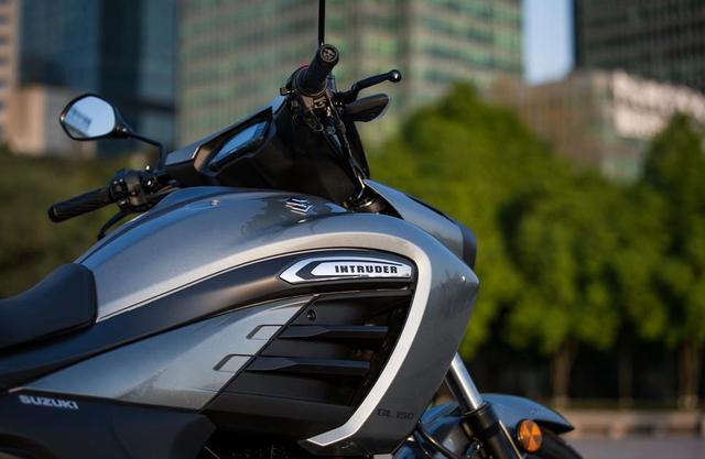 铃木酷道155摩托车怎么样?铃木巡航车酷道155颜色 铃木酷道155摩托车怎么样?铃木巡航车酷道155颜色