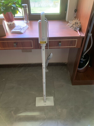 德尔玛 Deerma ZQ610蒸汽拖把好不好用？