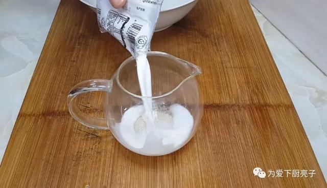 烤箱面包的简单做法？最近很火的面包做法