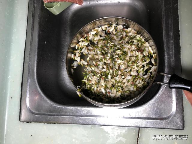 槐树花怎么做好吃？大厨教你槐花的正确做法