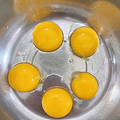 烤箱烤蛋糕怎么做又嫩又好吃?纸杯蛋糕的简单烤箱做法 烤箱烤蛋糕怎么做又嫩又好吃?纸杯蛋糕的简单烤箱做法