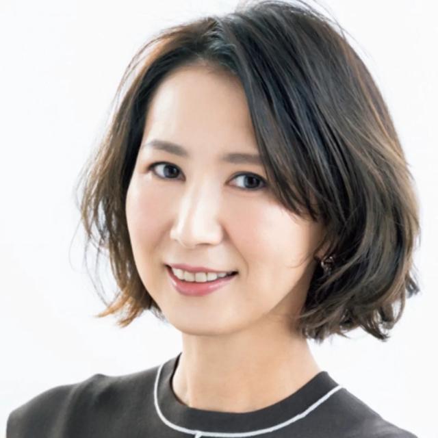 脸圆脸大的人适合什么发型？适合50岁大圆脸女人的发型