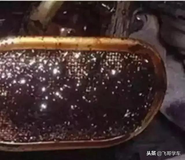 机油灯亮了但不缺机油？机油灯闪不缺机油