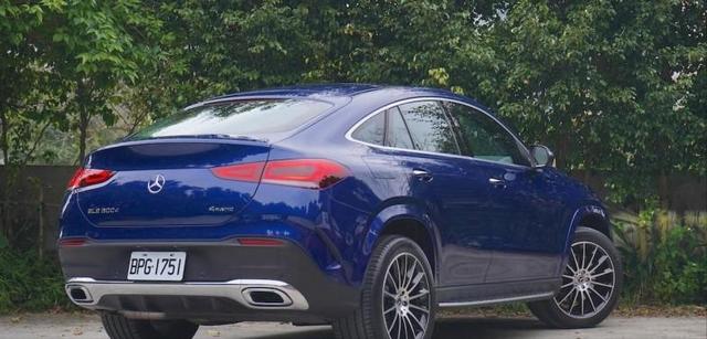 gle300奔驰最新报价2022款？奔驰gle300车长宽高多少