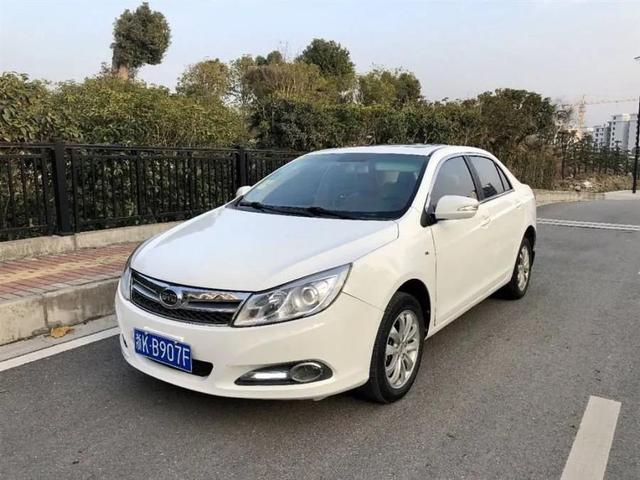 速锐比亚迪怎么样？比亚迪速锐十年后的感受