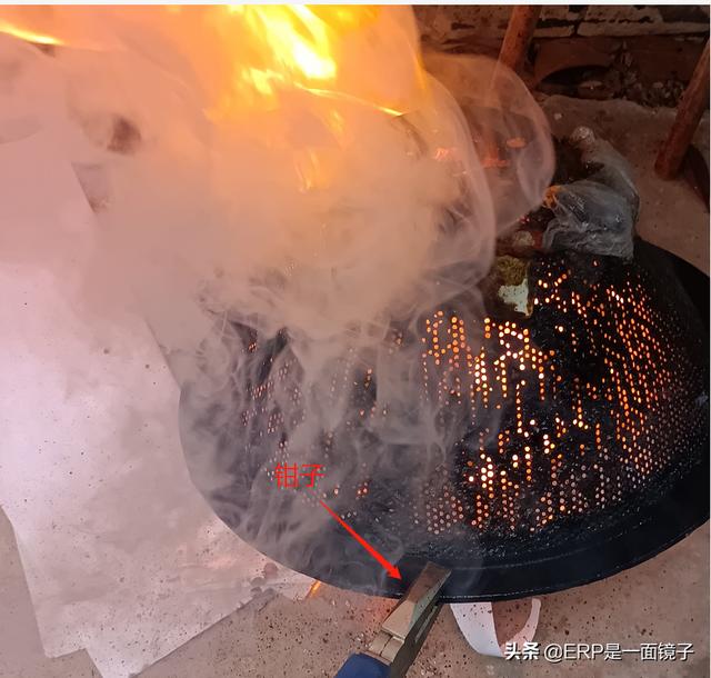 抽油烟机上的老油泥怎么清洗？5分钟彻底清洗油烟机滤网油泥
