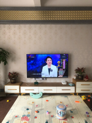 报价参数tcl65v2-pro和tcl65v6-pro主要区别是啥？选择哪款比较好?