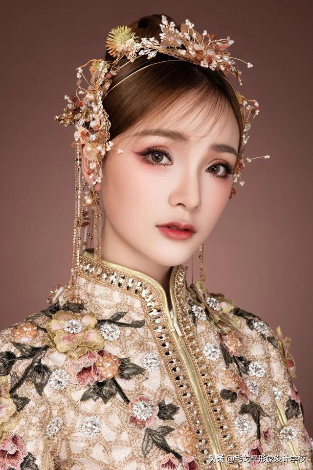 新娘妆容造型图片？18款绝美中式新娘造型