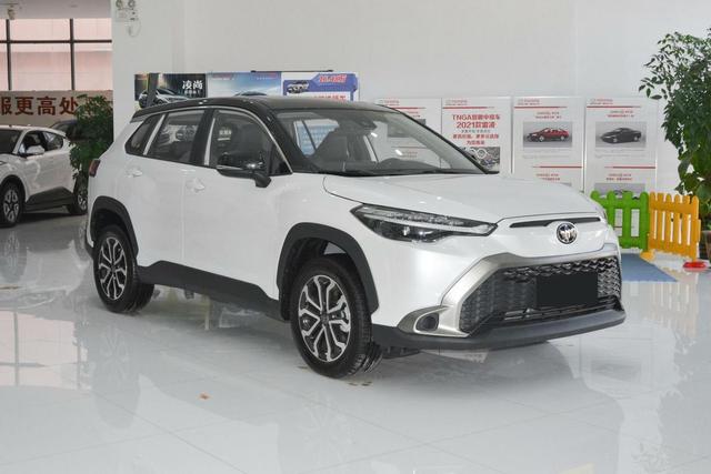 广汽锋兰达2022款报价及图片？丰田锋兰达2022款豪华最低落地价