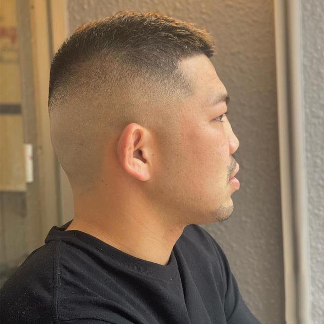 两边短的男士头发发型？最火的男士夏季发型