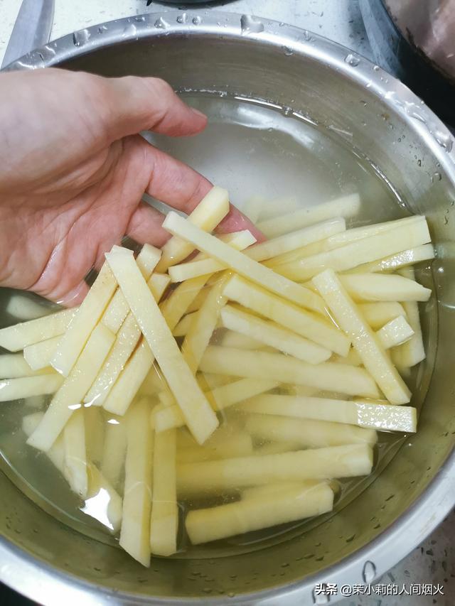 如何用空气炸锅炸薯条？空气炸锅做薯条的正确方法