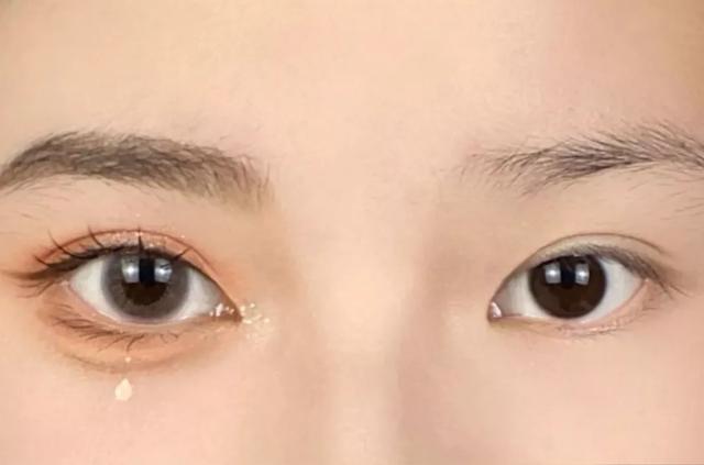 怎么化妆好看？化妆步骤详细图解