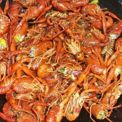 小龙虾怎么做好吃又简单？小龙虾的做法窍门