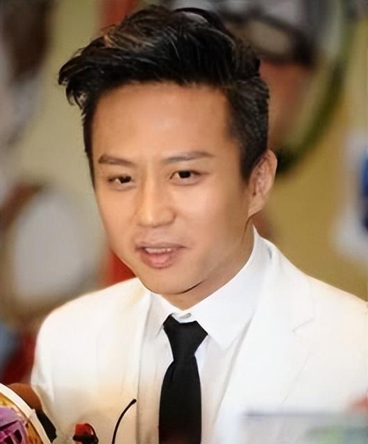 男生发型脸型推荐？不同的脸型适合的发型男士