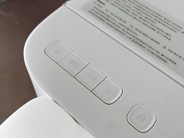 即热式饮水机原理是什么？即热式饮水机和普通饮水机的区别