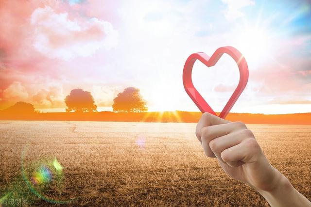 婚礼上适合新郎唱的歌?婚礼上适合唱的歌有哪些 婚礼上适合新郎唱的歌?婚礼上适合唱的歌有哪些