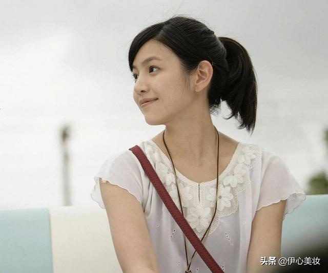 清纯甜美发型图片女？教你4款清爽又好看的发型