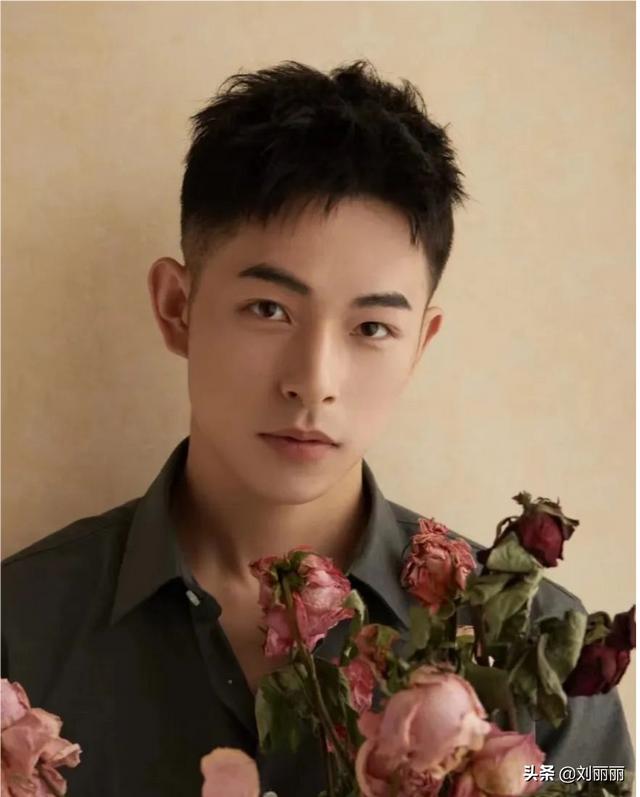 男性发型烫发图片大全？分享17款男发真帅气
