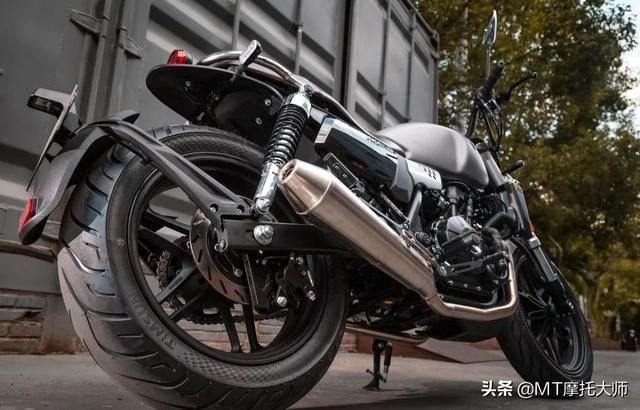 赛科龙re3值得入手吗？赛科龙re3 2022款优缺点