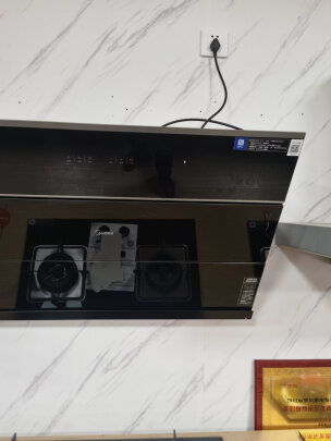 外观展示美的侧吸式油烟机哪款好用？侧吸式好还是顶吸好？