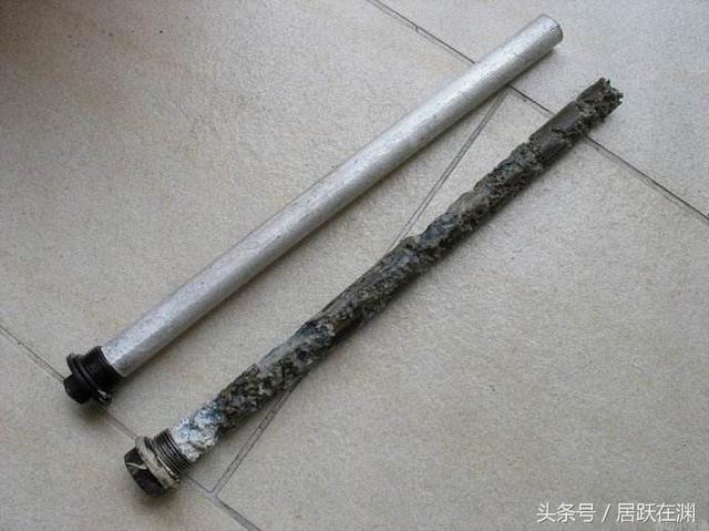 热水器水垢怎么彻底清理？热水器清除水垢的方法图解