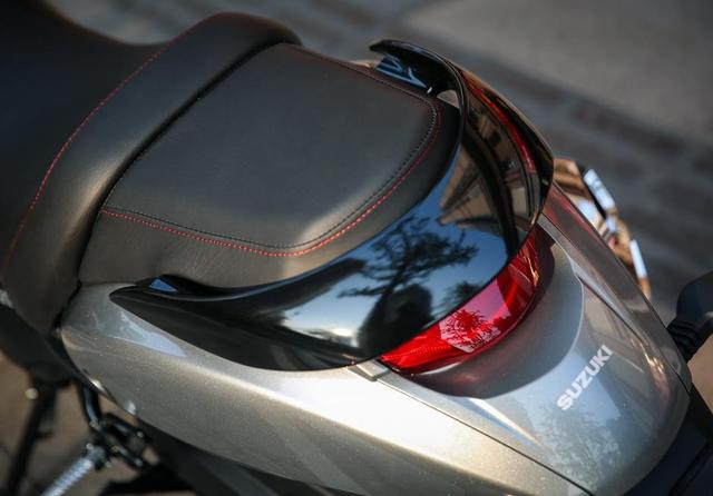 铃木酷道155摩托车怎么样?铃木巡航车酷道155颜色 铃木酷道155摩托车怎么样?铃木巡航车酷道155颜色