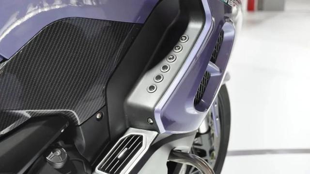 贝纳利1200gt参数？贝纳利最新款的1200gt