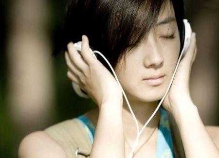 失恋时听的歌曲有哪些？适合失恋时疗伤的歌