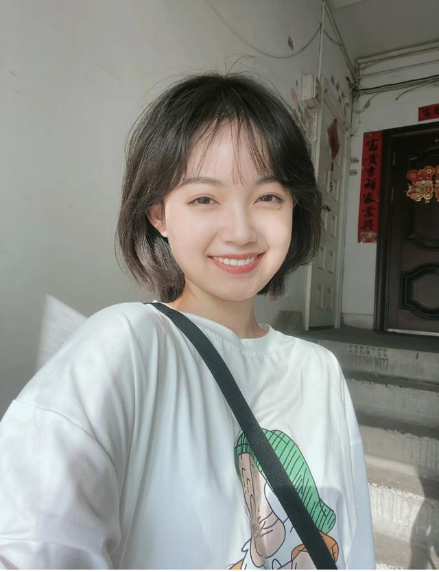 短头发发型图片女圆脸？4个要点让你减龄又显瘦