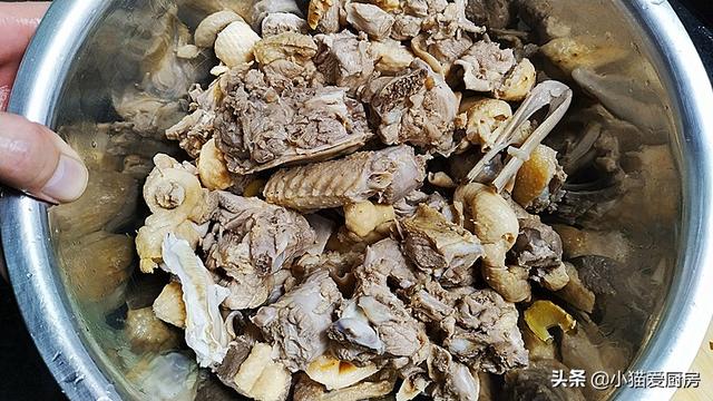 老鸭汤最简单的做法？老鸭汤怎么做好吃