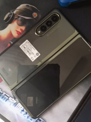 三星Galaxy Z Fold3 5G手机到底怎么样，参数如何！
