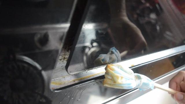 怎样清理抽油烟机？油烟机如何快速清洗干净