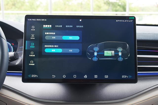 比亚迪唐2022款suv七座？比亚迪唐ev2022款有天窗吗