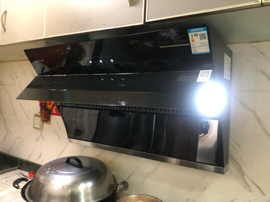 百得CXW-220-E303C3油烟机到底怎么样，参数如何！