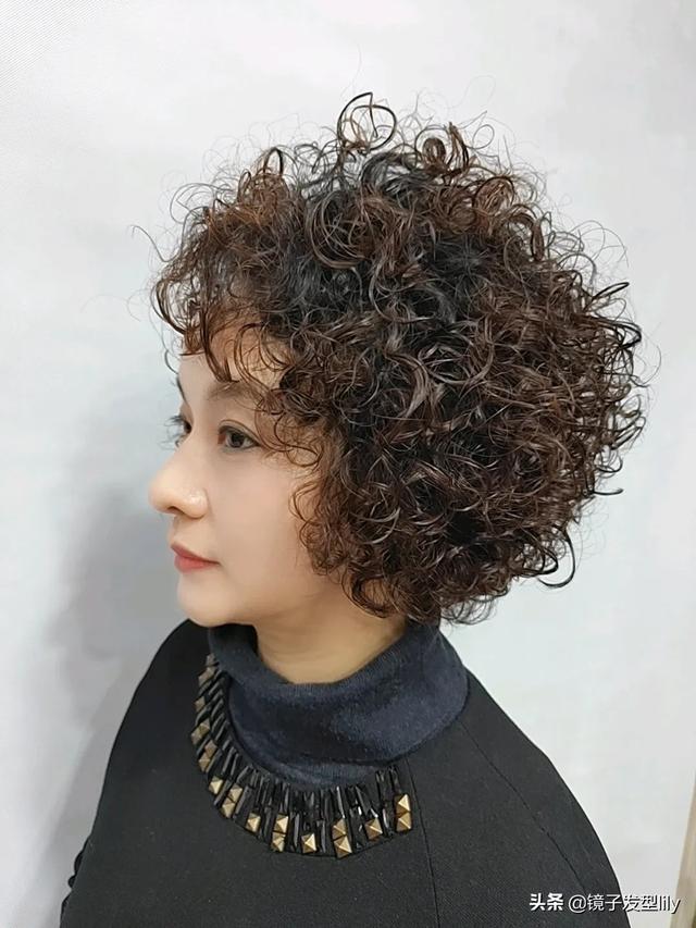 中年女人的短发发型？分享14款任你挑选