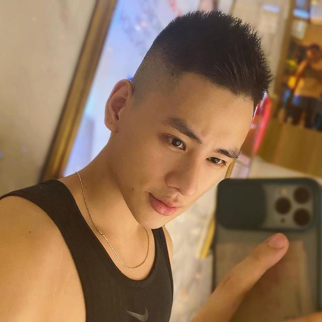 男生清爽短发发型图片？推荐4款男生清爽发型