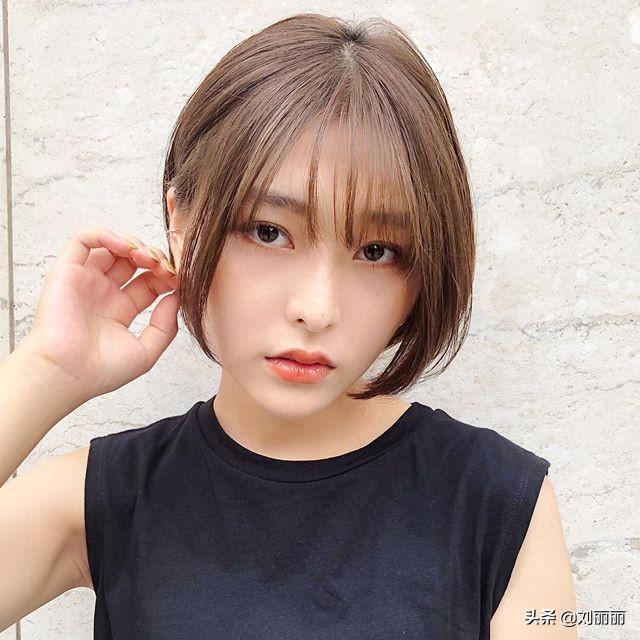有女人味的发型图片？新时尚发型20款